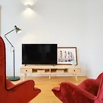Apartment Inbloom 2