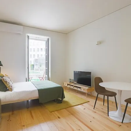 Apartment Inbloom 2